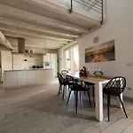Charme Loft Апартаменты